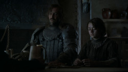 extant_GameOfThrones_4x01-TwoSwords_5704