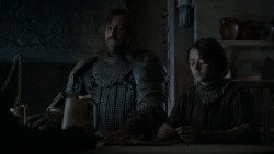 extant_GameOfThrones_4x01-TwoSwords_5705