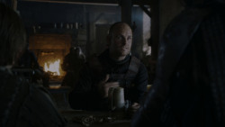 extant_GameOfThrones_4x01-TwoSwords_5720