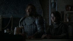 extant_GameOfThrones_4x01-TwoSwords_5734