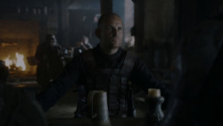 extant_GameOfThrones_4x01-TwoSwords_5759