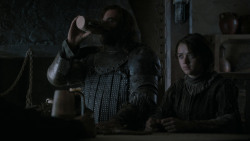 extant_GameOfThrones_4x01-TwoSwords_5763