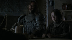 extant_GameOfThrones_4x01-TwoSwords_5769