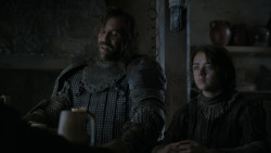 extant_GameOfThrones_4x01-TwoSwords_5795