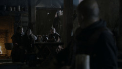 extant_GameOfThrones_4x01-TwoSwords_5824