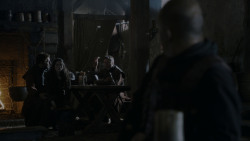 extant_GameOfThrones_4x01-TwoSwords_5825