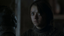 extant_GameOfThrones_4x01-TwoSwords_5828