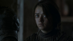 extant_GameOfThrones_4x01-TwoSwords_5829