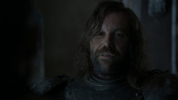 extant_GameOfThrones_4x01-TwoSwords_5849