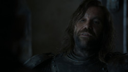 extant_GameOfThrones_4x01-TwoSwords_5851