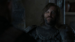 extant_GameOfThrones_4x01-TwoSwords_5894