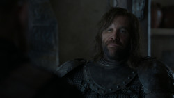 extant_GameOfThrones_4x01-TwoSwords_5895