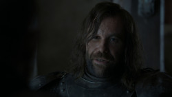 extant_GameOfThrones_4x01-TwoSwords_5921