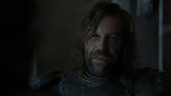 extant_GameOfThrones_4x01-TwoSwords_5922