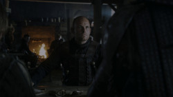 extant_GameOfThrones_4x01-TwoSwords_5951