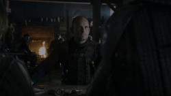 extant_GameOfThrones_4x01-TwoSwords_5954