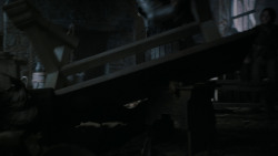 extant_GameOfThrones_4x01-TwoSwords_5963