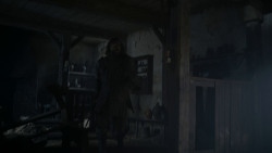extant_GameOfThrones_4x01-TwoSwords_5966