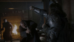 extant_GameOfThrones_4x01-TwoSwords_5980