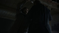 extant_GameOfThrones_4x01-TwoSwords_5986