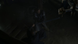 extant_GameOfThrones_4x01-TwoSwords_5998