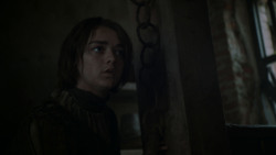 extant_GameOfThrones_4x01-TwoSwords_6006