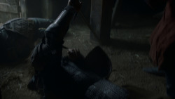 extant_GameOfThrones_4x01-TwoSwords_6033