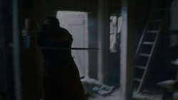 extant_GameOfThrones_4x01-TwoSwords_6049