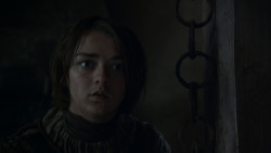 extant_GameOfThrones_4x01-TwoSwords_6076