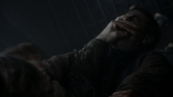 extant_GameOfThrones_4x01-TwoSwords_6082