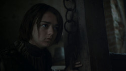 extant_GameOfThrones_4x01-TwoSwords_6126