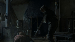 extant_GameOfThrones_4x01-TwoSwords_6134