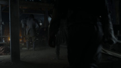 extant_GameOfThrones_4x01-TwoSwords_6146