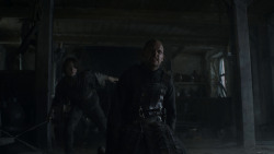 extant_GameOfThrones_4x01-TwoSwords_6151