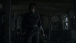 extant_GameOfThrones_4x01-TwoSwords_6160