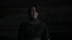 extant_GameOfThrones_4x01-TwoSwords_6164