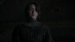 extant_GameOfThrones_4x01-TwoSwords_6170