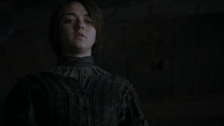 extant_GameOfThrones_4x01-TwoSwords_6175