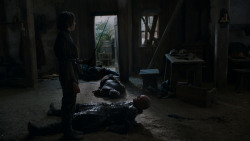 extant_GameOfThrones_4x01-TwoSwords_6189