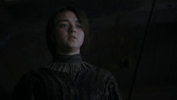 extant_GameOfThrones_4x01-TwoSwords_6192