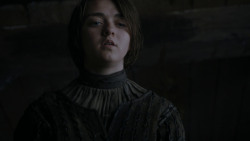 extant_GameOfThrones_4x01-TwoSwords_6198