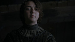 extant_GameOfThrones_4x01-TwoSwords_6203