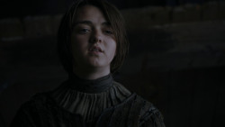 extant_GameOfThrones_4x01-TwoSwords_6205