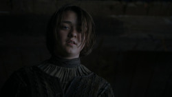extant_GameOfThrones_4x01-TwoSwords_6218