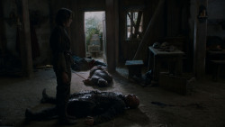 extant_GameOfThrones_4x01-TwoSwords_6233