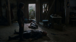 extant_GameOfThrones_4x01-TwoSwords_6235