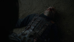 extant_GameOfThrones_4x01-TwoSwords_6239