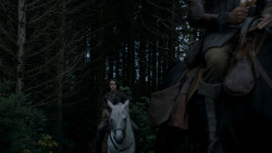 extant_GameOfThrones_4x01-TwoSwords_6257