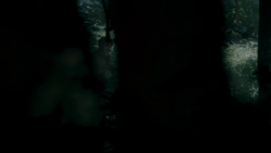 extant_GameOfThrones_4x02-TheLionAndTheRose_0044