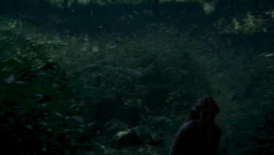 extant_GameOfThrones_4x02-TheLionAndTheRose_0057